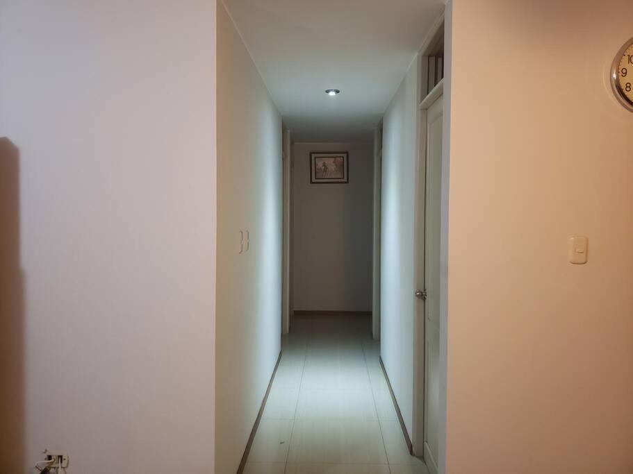 Departamento Amoblado En Ica Apartment Bagian luar foto