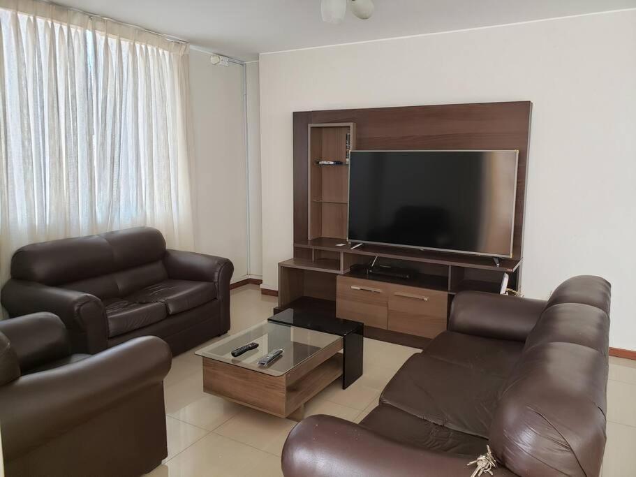 Departamento Amoblado En Ica Apartment Bagian luar foto